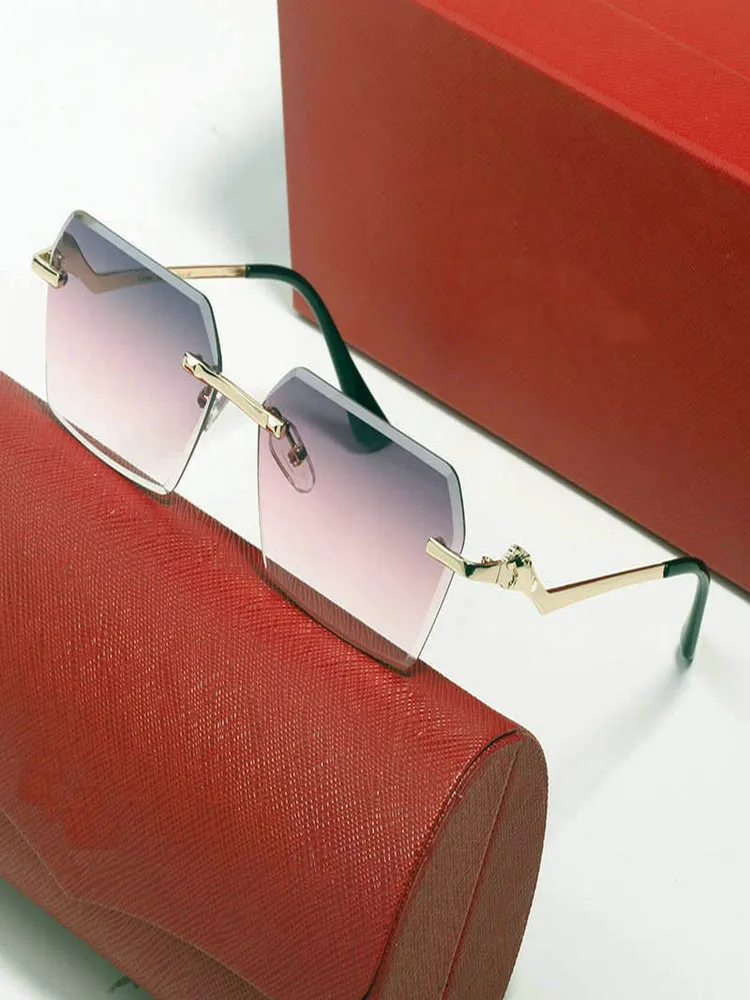 Cartiers different style - Main product image by FashionHunter